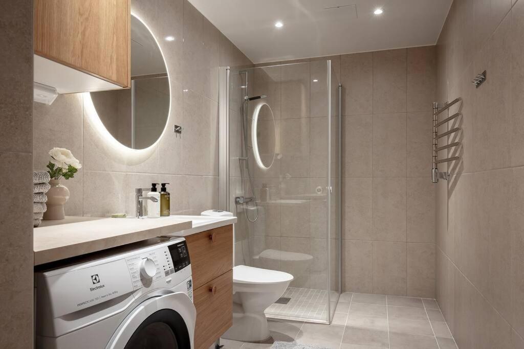 Modern Elegance I Hagastaden Apartment สต็อกโฮล์ม ภายนอก รูปภาพ