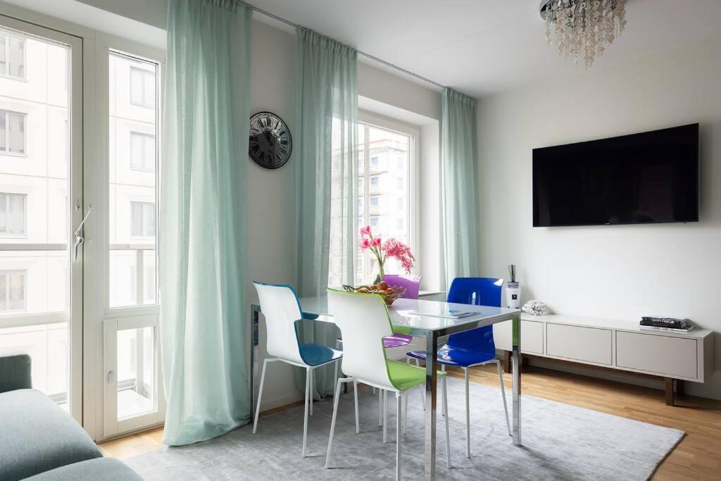 Modern Elegance I Hagastaden Apartment สต็อกโฮล์ม ภายนอก รูปภาพ